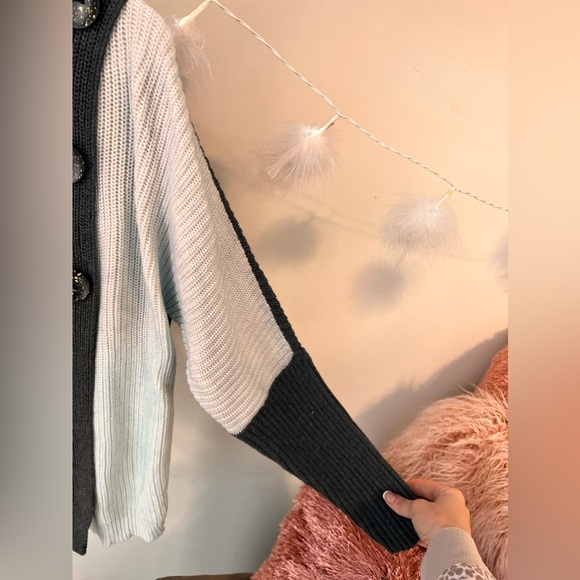 FINAL PRICE John Mark Asymmetrical Sweater - Picture 5 of 6